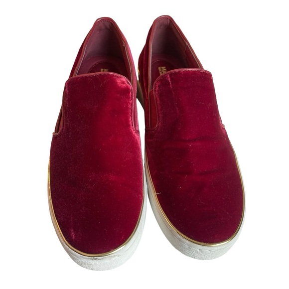 Michael Kors Kyle Slip-On Sneakers women’s size 8 red velvet - Picture 2 of 7